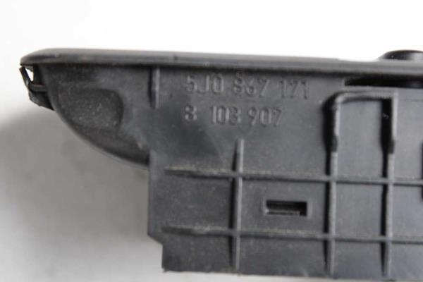 BOUTON LEVE VITRE SKODA FABIA 2 / ROOMSTER ( 4 VITRES ) - Vue 3